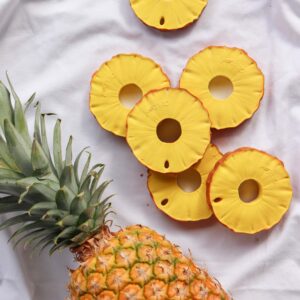 oli-and-carol-glodalica-ananas