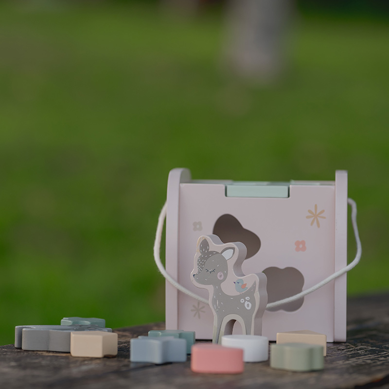 lule-didakticka-kocka-sa-aktivnostima-mini-mondo-4 lule-didakticka-kocka-sa-aktivnostima-mini-mondo-4